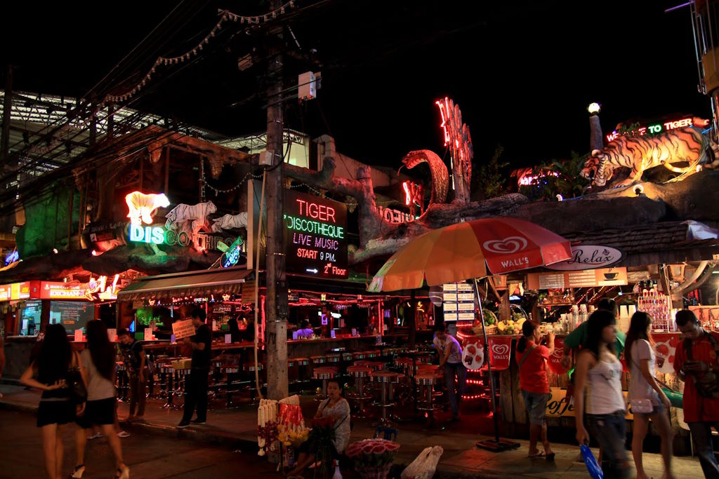 bangla road bars photo